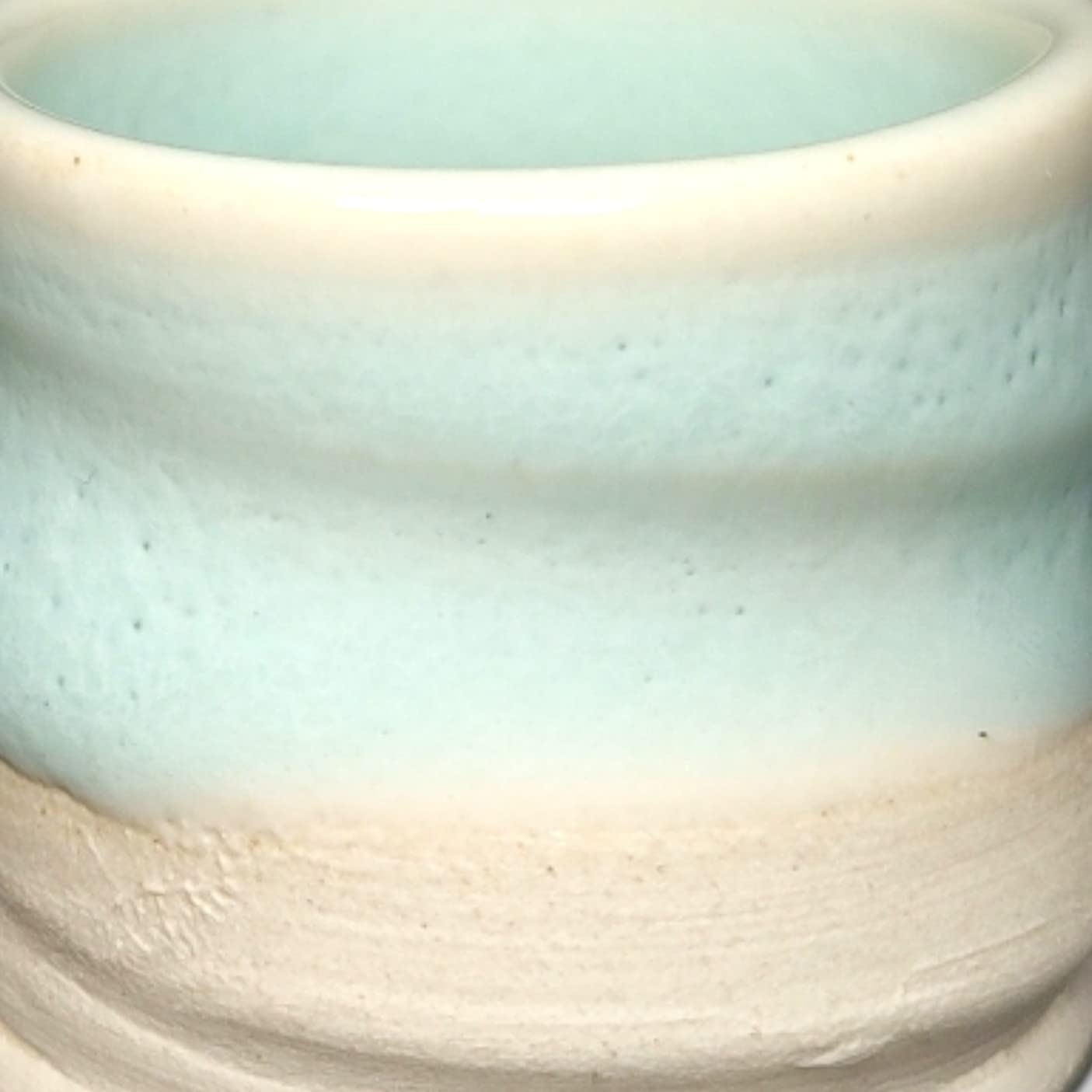 Penguin Pottery Glazes - Mid Fire - Flux Series - Flux Glaze, Aqua - Cone 6 (16 fl.oz | 1 Pint | 473 ml)
